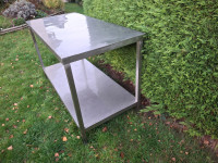 /album/table-inox-ref-t-0-prix-160-eur00/20251101-171350-jpg1/